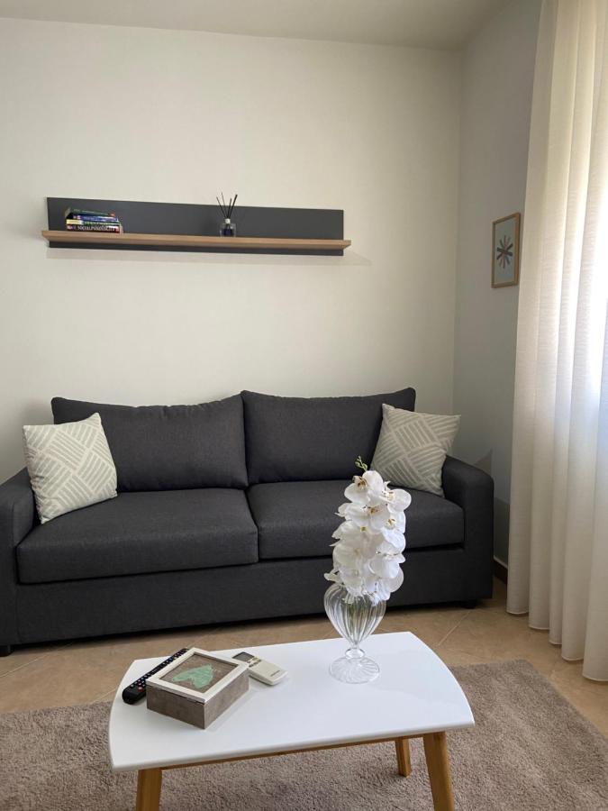 Seaside Apartment Durres Bagian luar foto