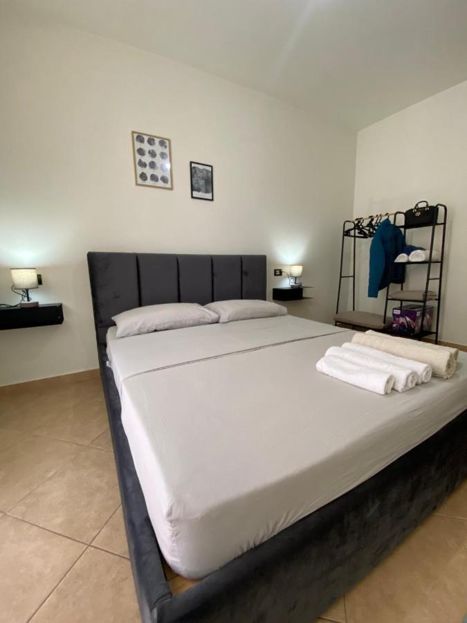 Seaside Apartment Durres Bagian luar foto